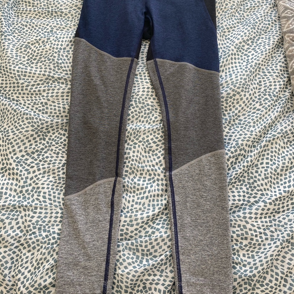 Outdoor Voices Leggings Size Small